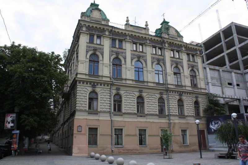 The building of the city government