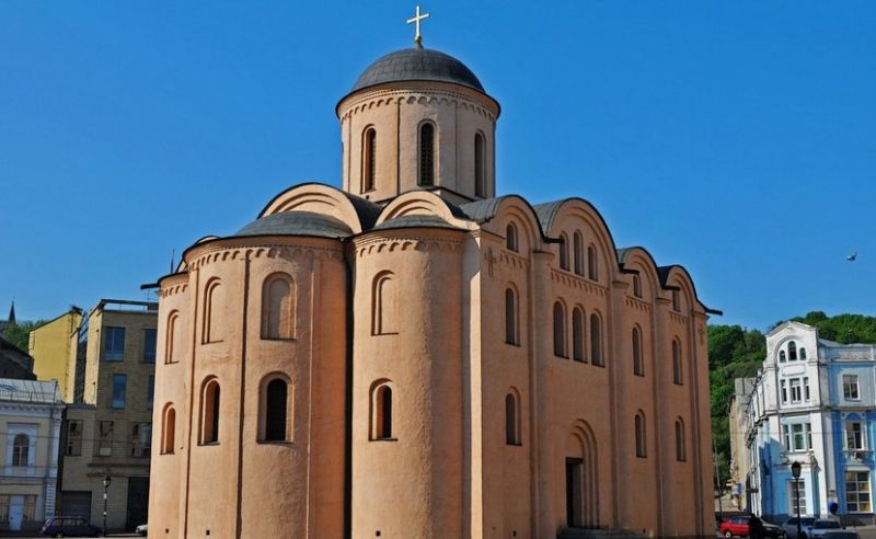 Church of the Assumption of the Virgin Pirogoshi Церковь Успения Богородицы Пирогощи