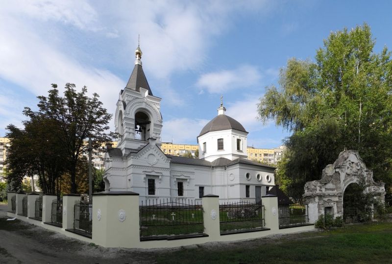 Хрестовоздвиженський храм