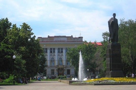 Площа Руднєва