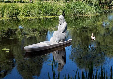 Monument to Elysea the Wreath Monument to Elysea the Wreath