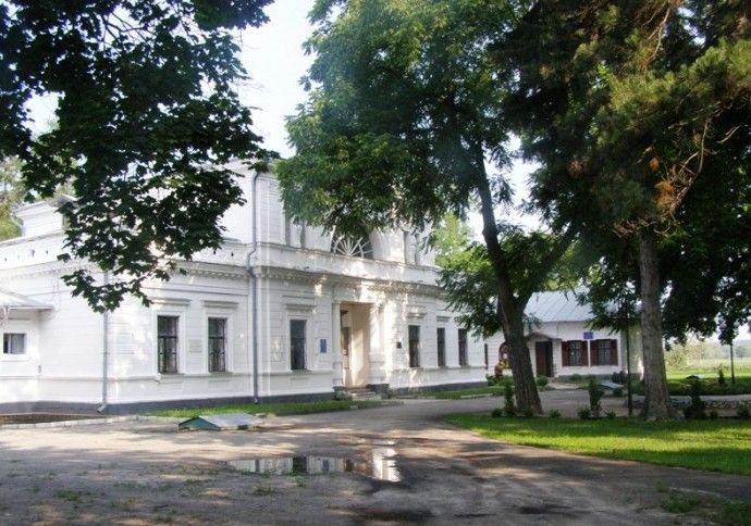 Тростянецький районний краєзнавчий музей Тростянецкий районный краеведческий музей