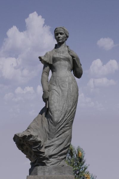 Пам'ятник Лесі Українці Памятник Лесе Украинке