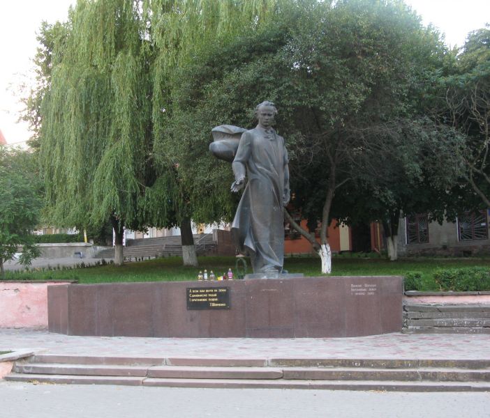 Monument of Shevchenko, Berezhany