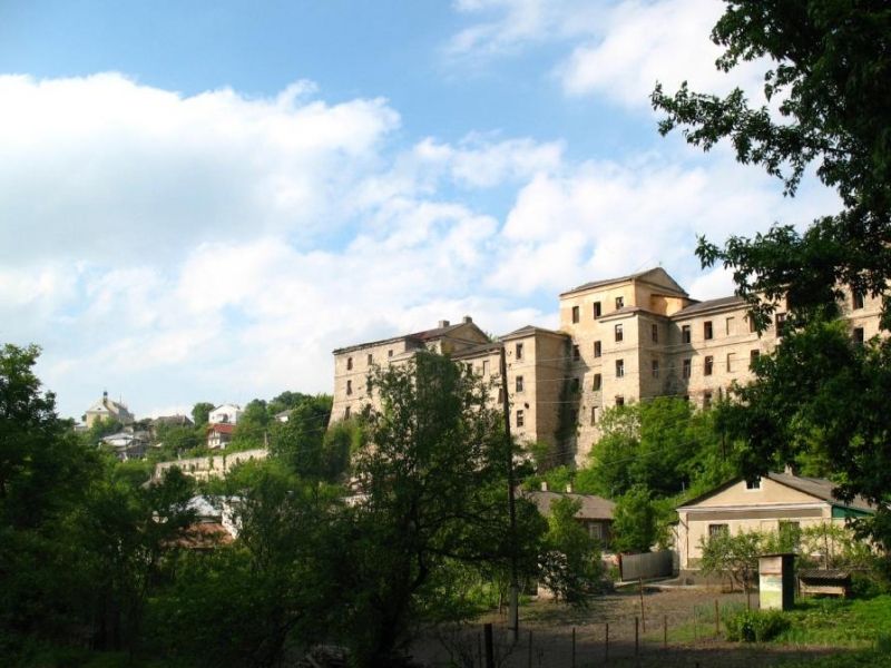 Казармы Каменец-Подольской крепости