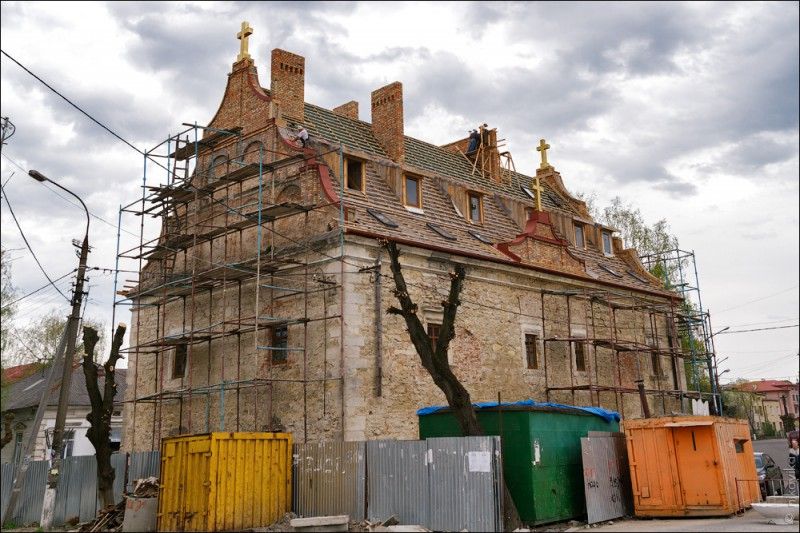 Золочівський арсенал (Боярський двір)