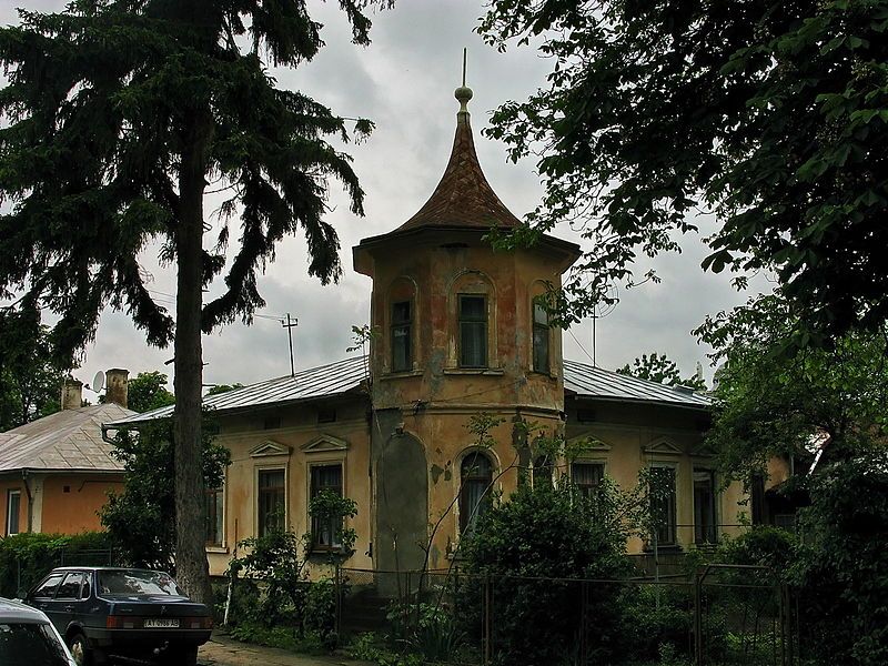 The house of the photographer Schmitzler