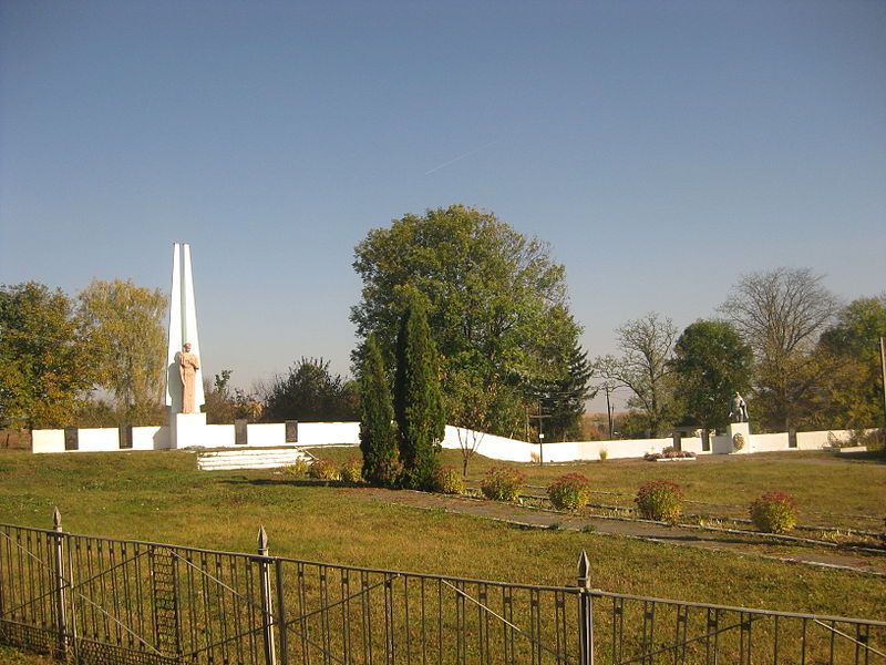 Fraternal Grave of Soviet Warriors, Malashovtsy