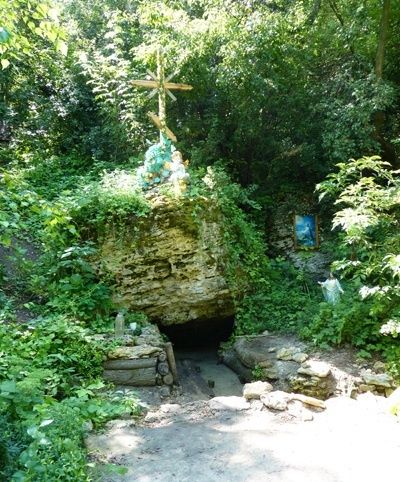 Ivanov source, Skels