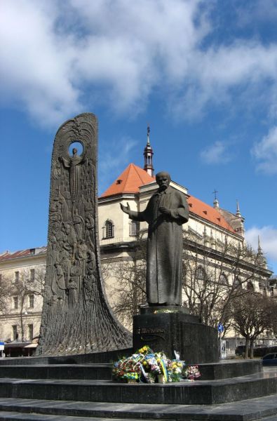 Monument to Taras Shevchenko