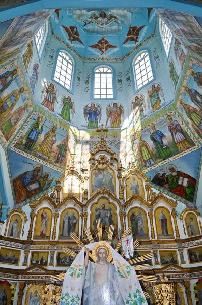 Михайлівська церква, Лукаші