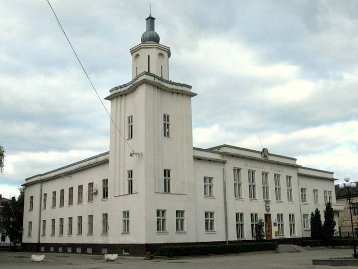 Нова ратуша, Чортків