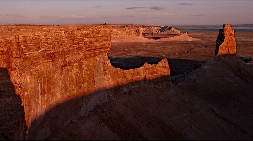 ТОП-10 мест Казахстана, где должен побывать каждый