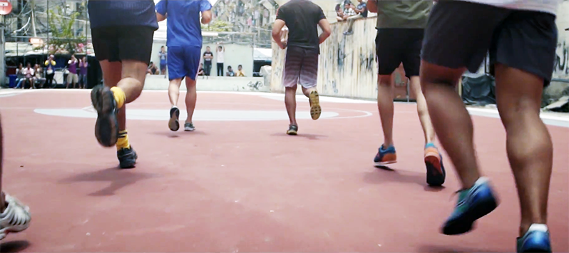 Перше в світі непрямокутних футбольне поле Перше в світі непрямокутних футбольне поле