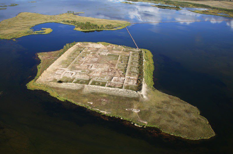 An ancient fortress in the middle of the lake