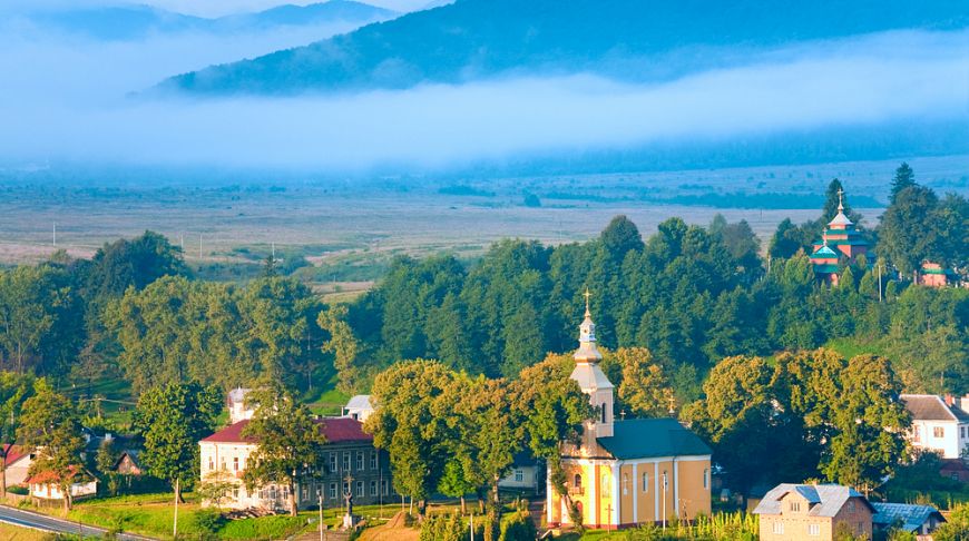 ТОП-10: унікальні національні парки України