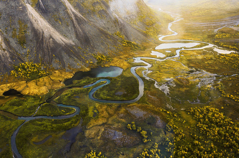 Blog - 25 stunning pictures that the world around is constantly changing color 25 stunning images that the world is constantly changing color