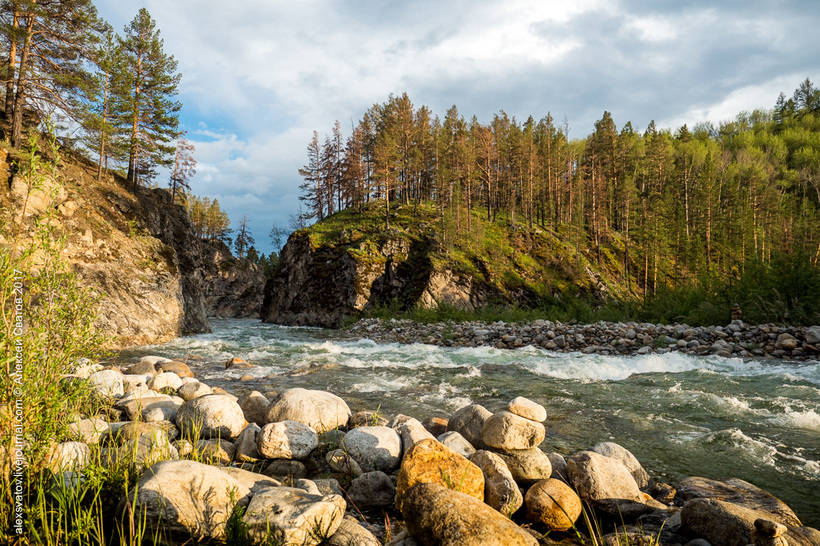 Блог - Долина річки Алла - одне з найкрасивіших місць на землі Долина річки Алла - одне з найкрасивіших місць на землі