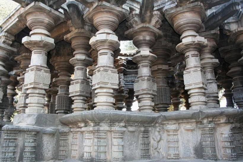 Blog - Impressive technologies of ancient ancestors: Shravanabelagol complex in India Впечатляющие технологии древних предков: комплекс Шраванабелагола в Индии