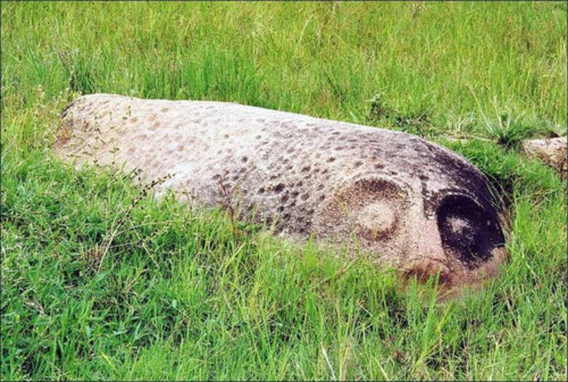 Какая цивилизация оставила гигантские статуи в долине Бада