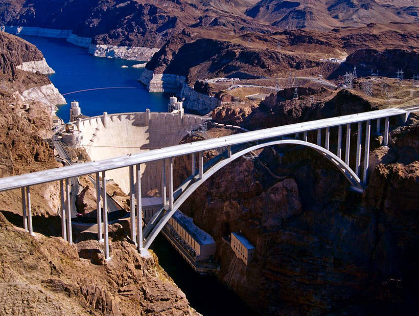 Дамба Гувера: символ инженерного триумфа Америки в стиле ар-деко