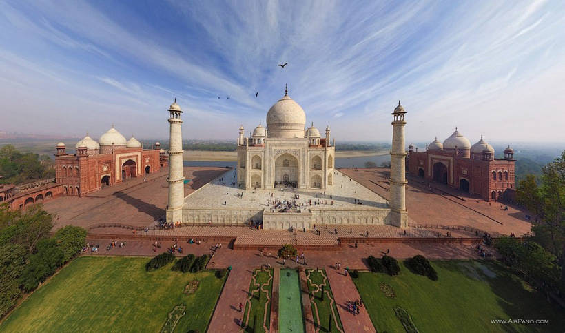 Блог - Тадж-Махал: шедевр династии Великих Моголов на грани разрушения Тадж-Махал: шедевр династии Великих Моголов на грани разрушения