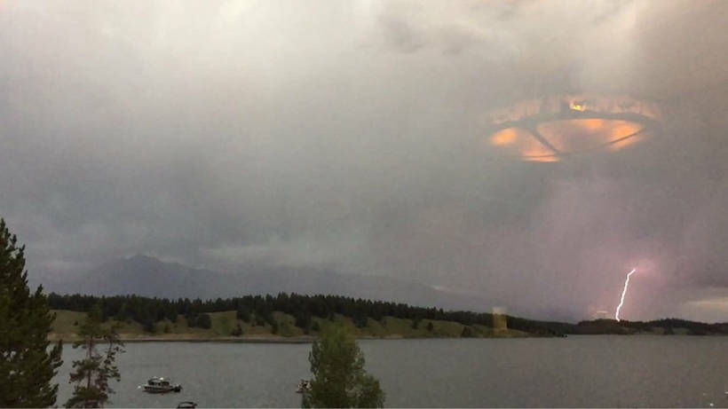 Blog - 20 photos on which it is not clear where the reflection, and where reality 20 фотографий, на которых непонятно, где отражение, а где реальность