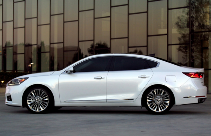 Kia Cadenza - утончённая роскошь. Kia Cadenza - утончённая роскошь.
