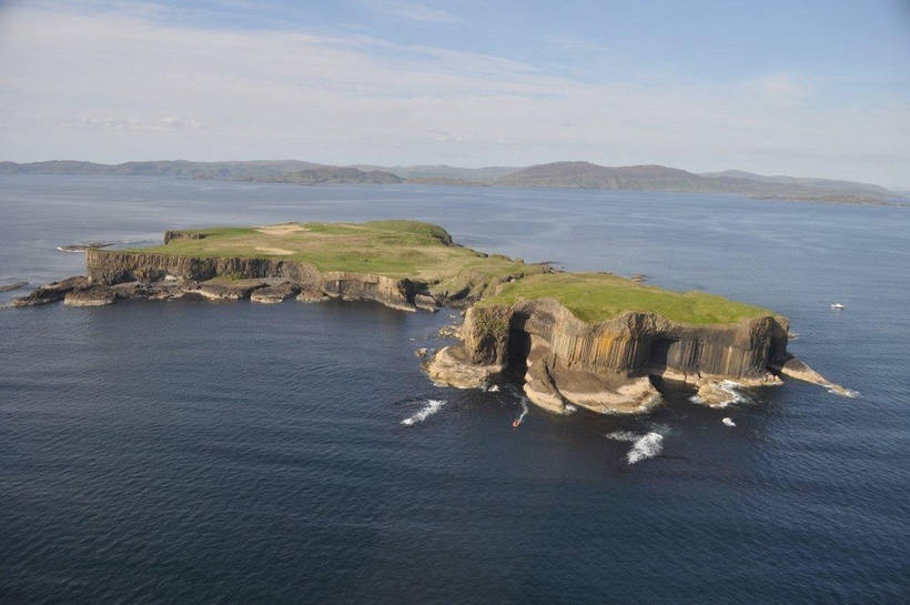 Фингалова пещера: в этом уникальном месте на краю земли была даже королева Виктория