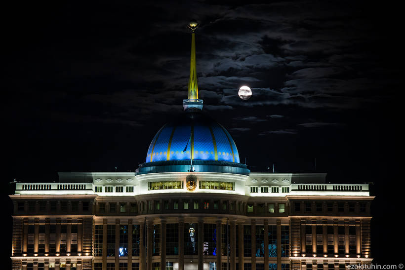 Дорого и богато: безумная архитектура столицы Казахстана Дорого и богато: безумная архитектура столицы Казахстана