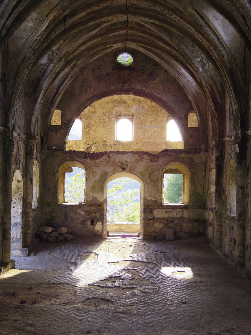 Місто-привид в Туреччині, або як переселяли з країни в країну цілі народи Місто-привид в Туреччині, або як переселяли з країни в країну цілі народи