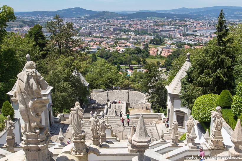 Лестница к Богу: Святилище Милосердного Христа на Голгофе Лестница к Богу: Святилище Милосердного Христа на Голгофе