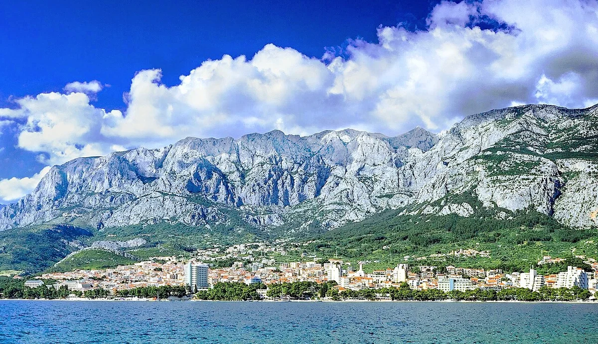 Скайвок Біоково: скляна платформа над Адріатичним морем на висоті 1228 метрів