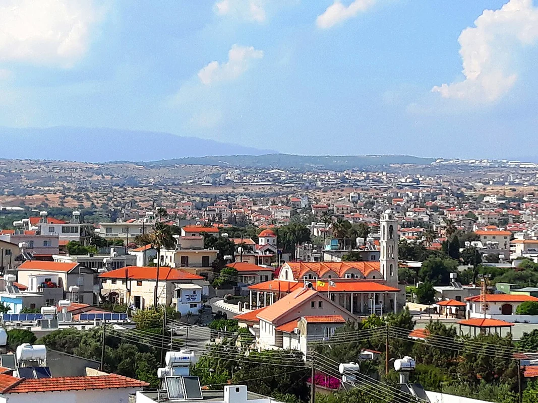 Замок Колосси и виноградники крестоносцев: путеводитель по рыцарскому Кипру