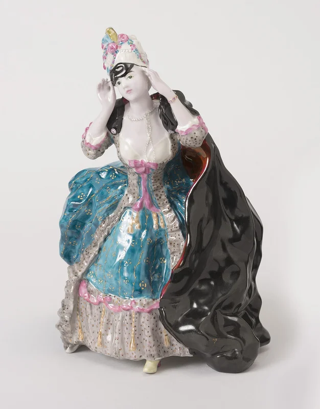 Фриттелле — традиционная карнавальная выпечка Венеции с кремом