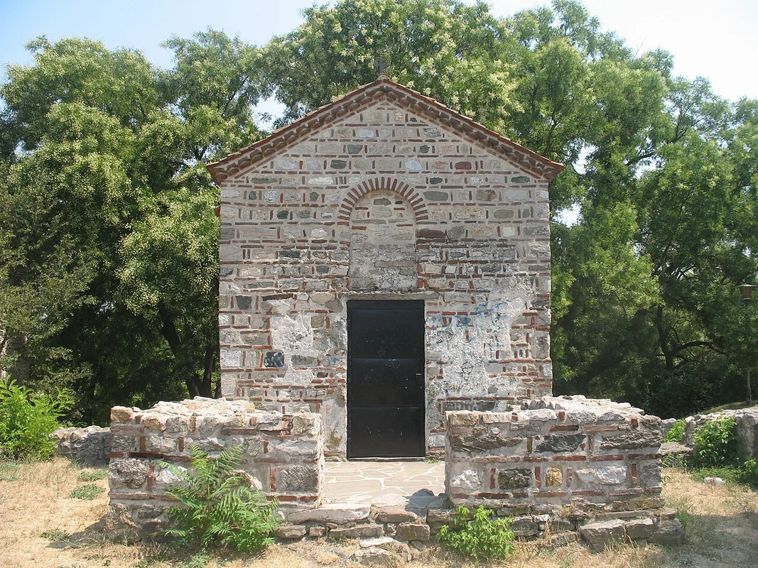 Центр Прокупља на берегу реки Топлица