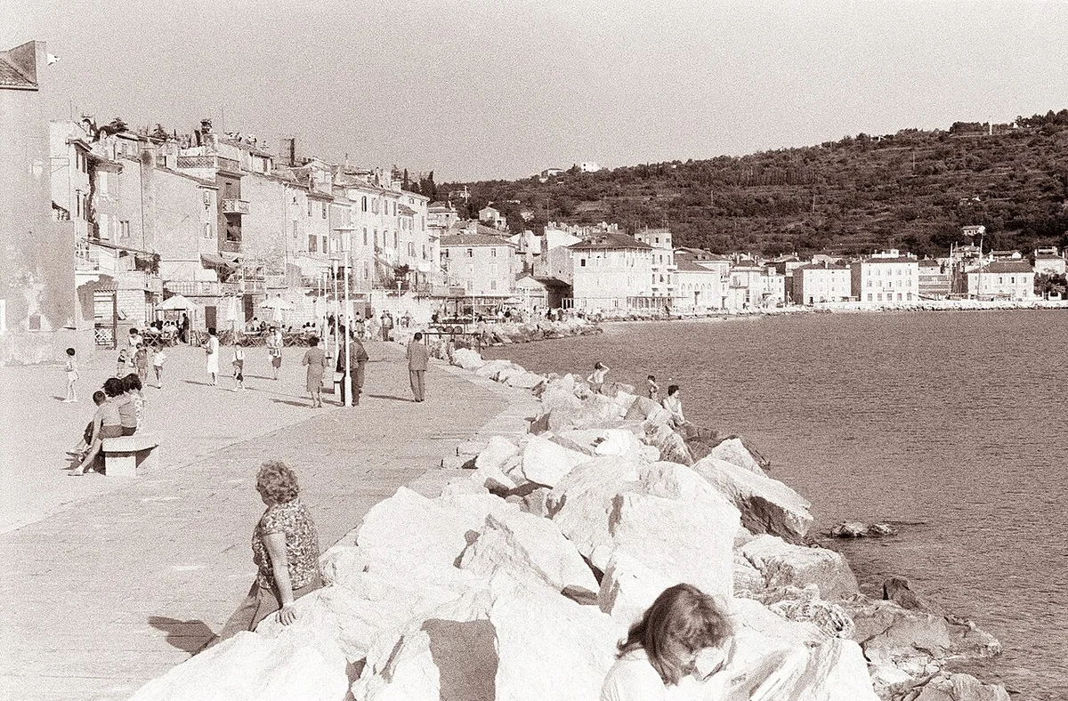 Марибрский замок с краевым музеем