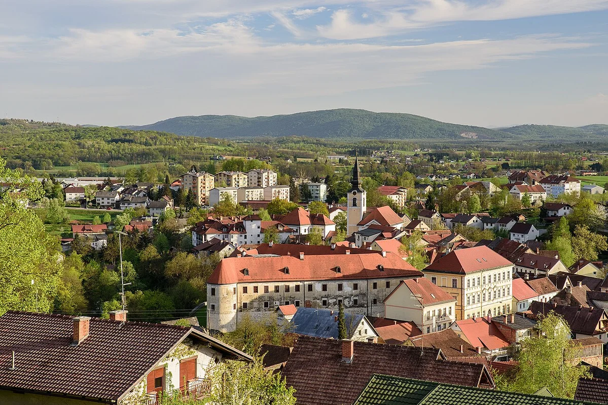Белая Краниа: пещеры, замки и отдалённый юго-восток Словении