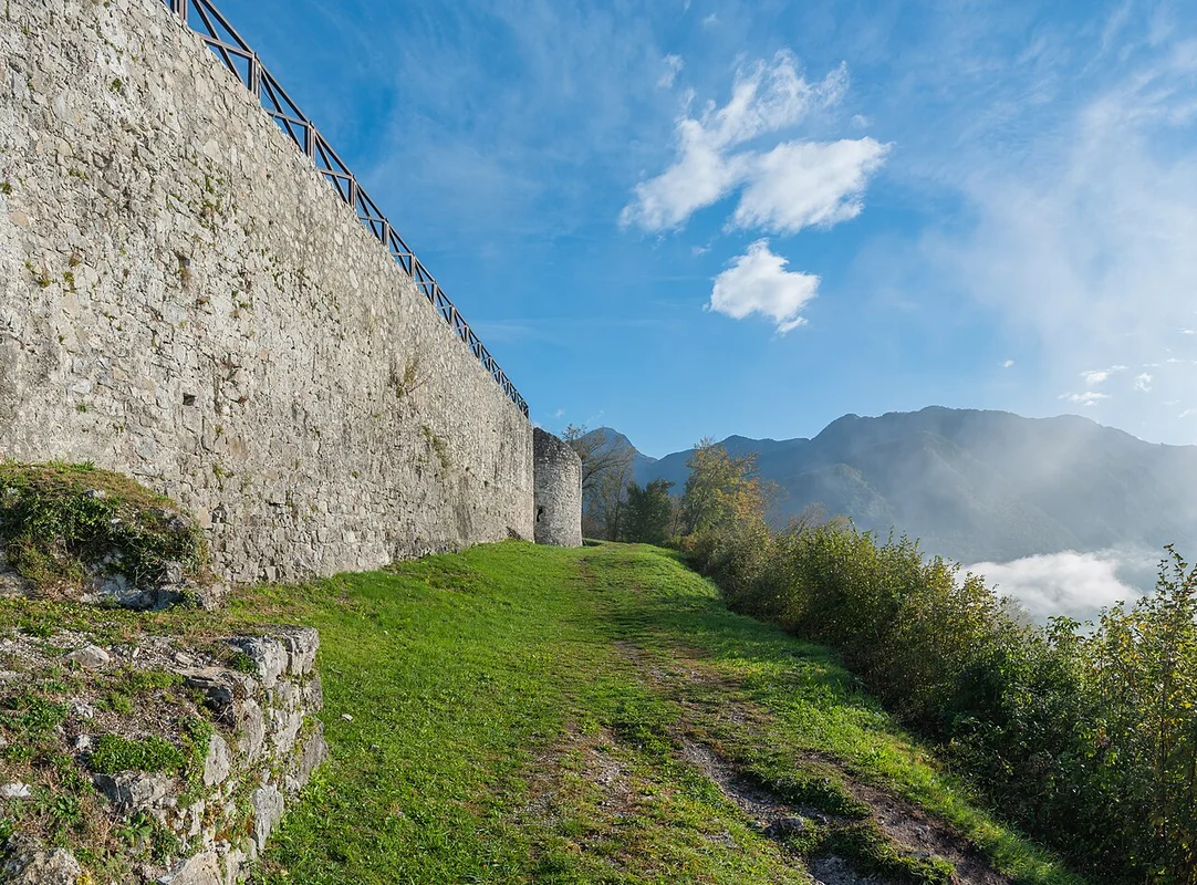 Озеро у деревни Мост-на-Сочи, каякинг и SUP