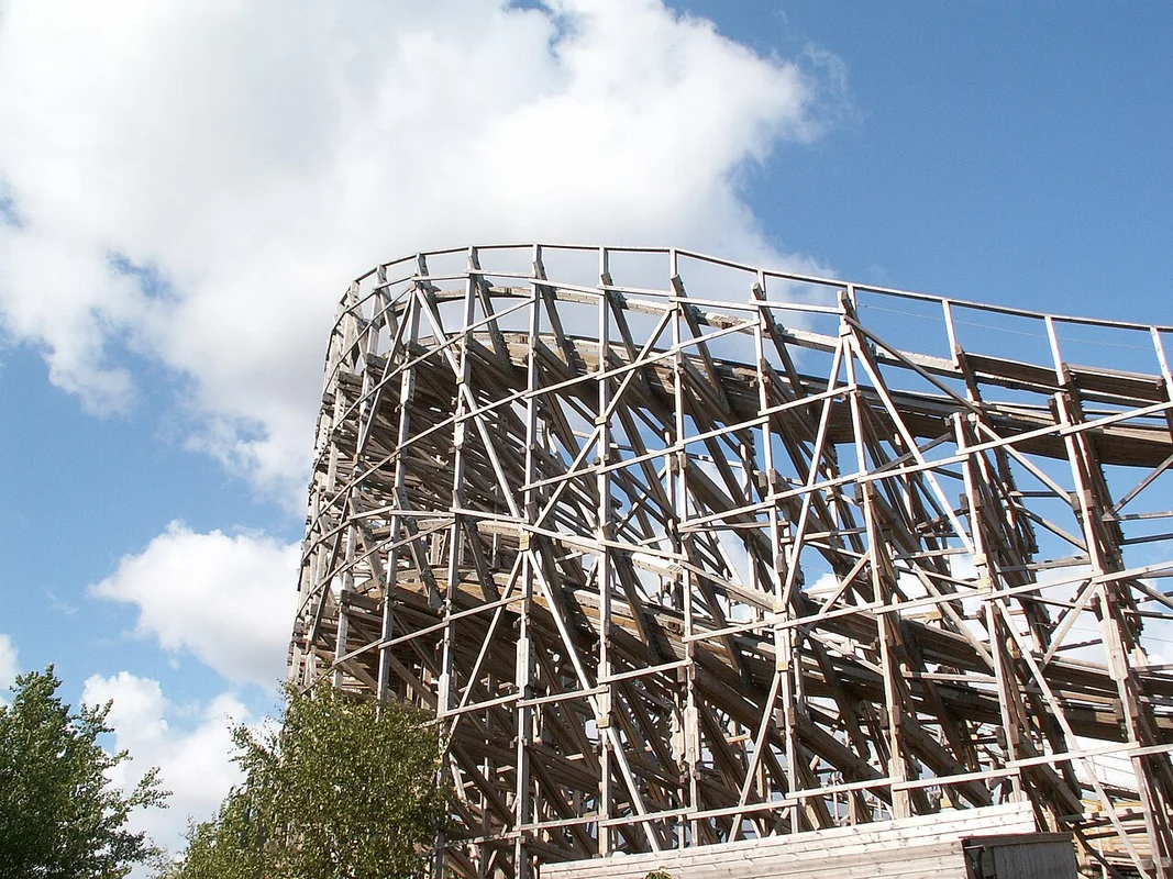 Деревянные горки Balder в парке Лисеберг