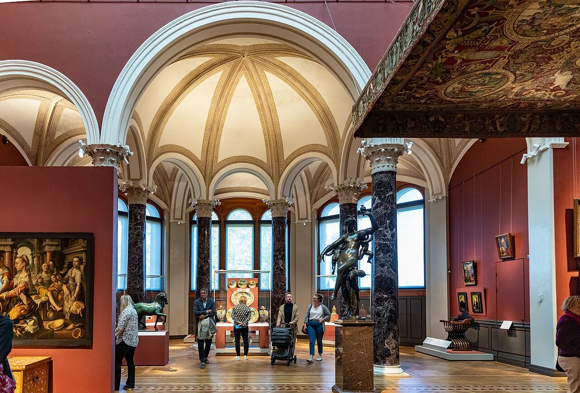 Национальный музей Швеции в Стокгольме: живопись, дизайн и мода под одной крышей