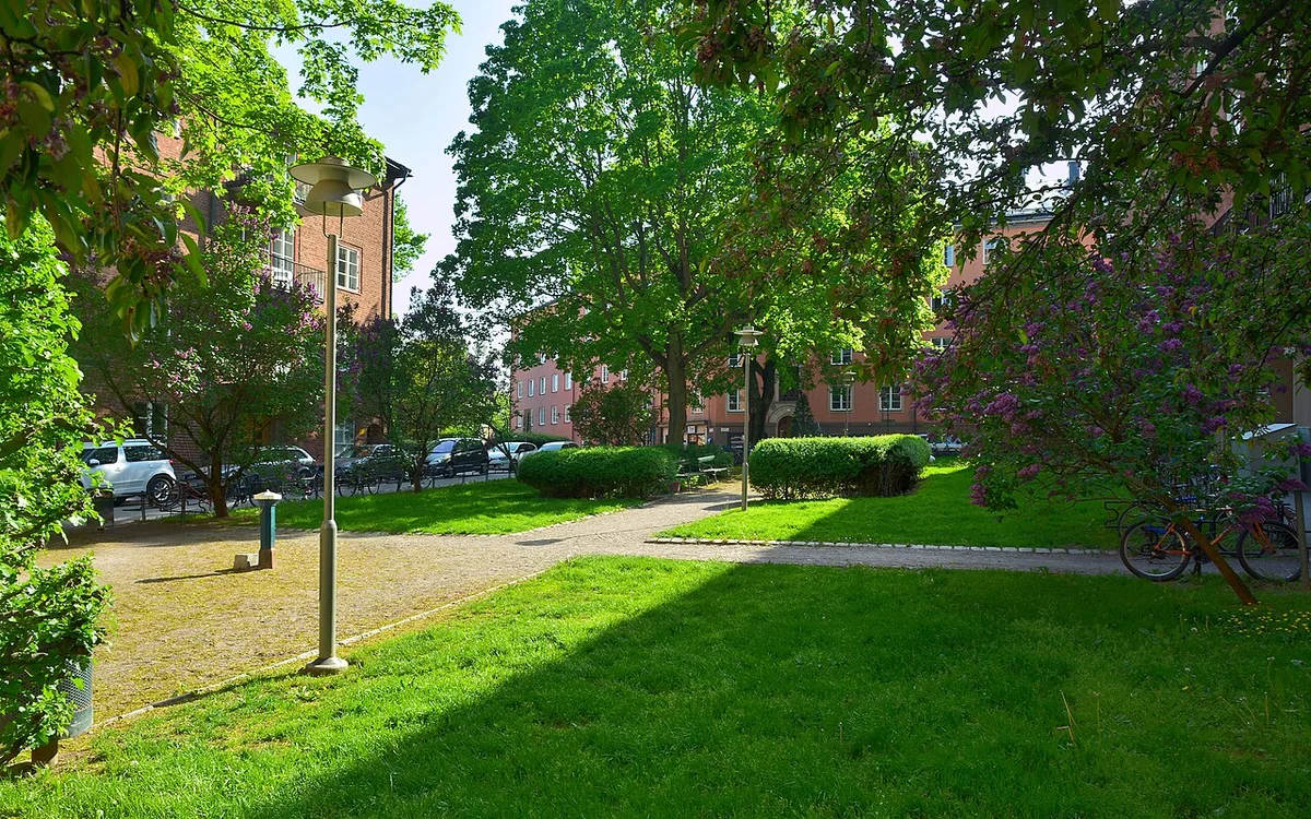 Станція Thorildsplan – піксельна мозаїка з персонажами відеоігор на стінах