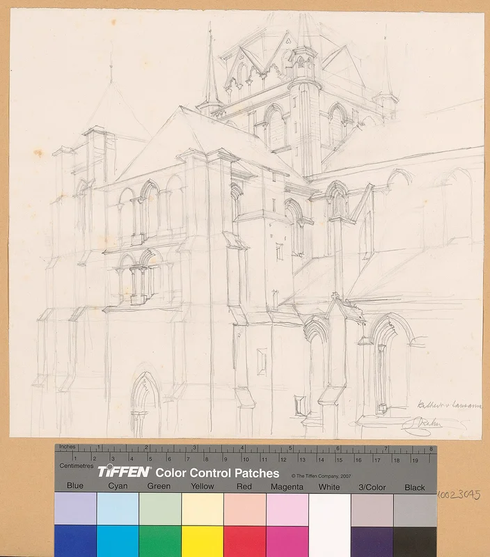 Средневековая крытая лестница Escaliers du Marché в Старом городе Лозанны