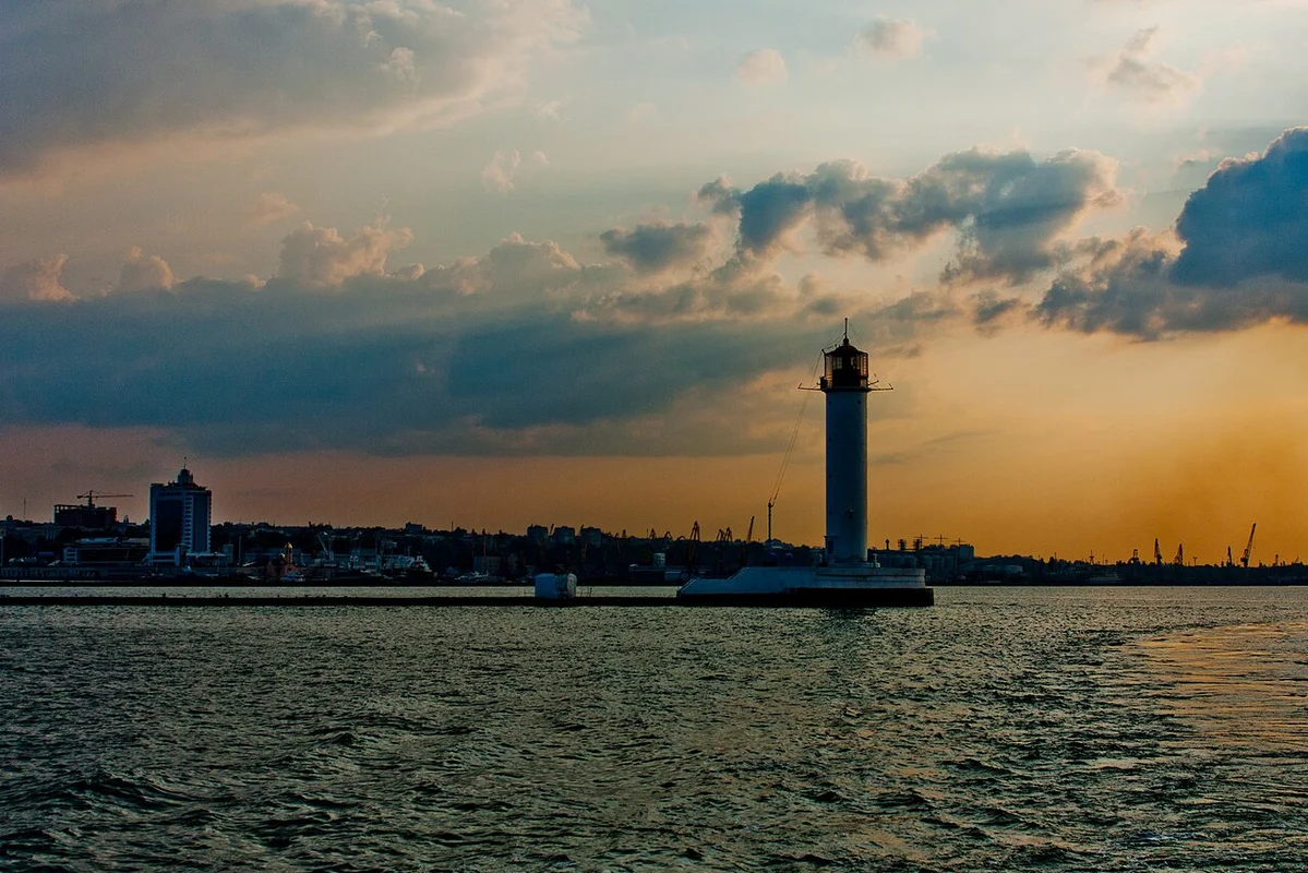 莫尔达瓦卡地区的老奥德萨庭院