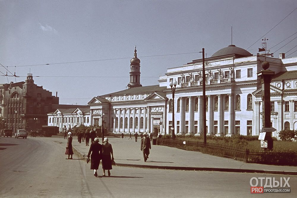 19000000 Kharkov times of German occupation in color